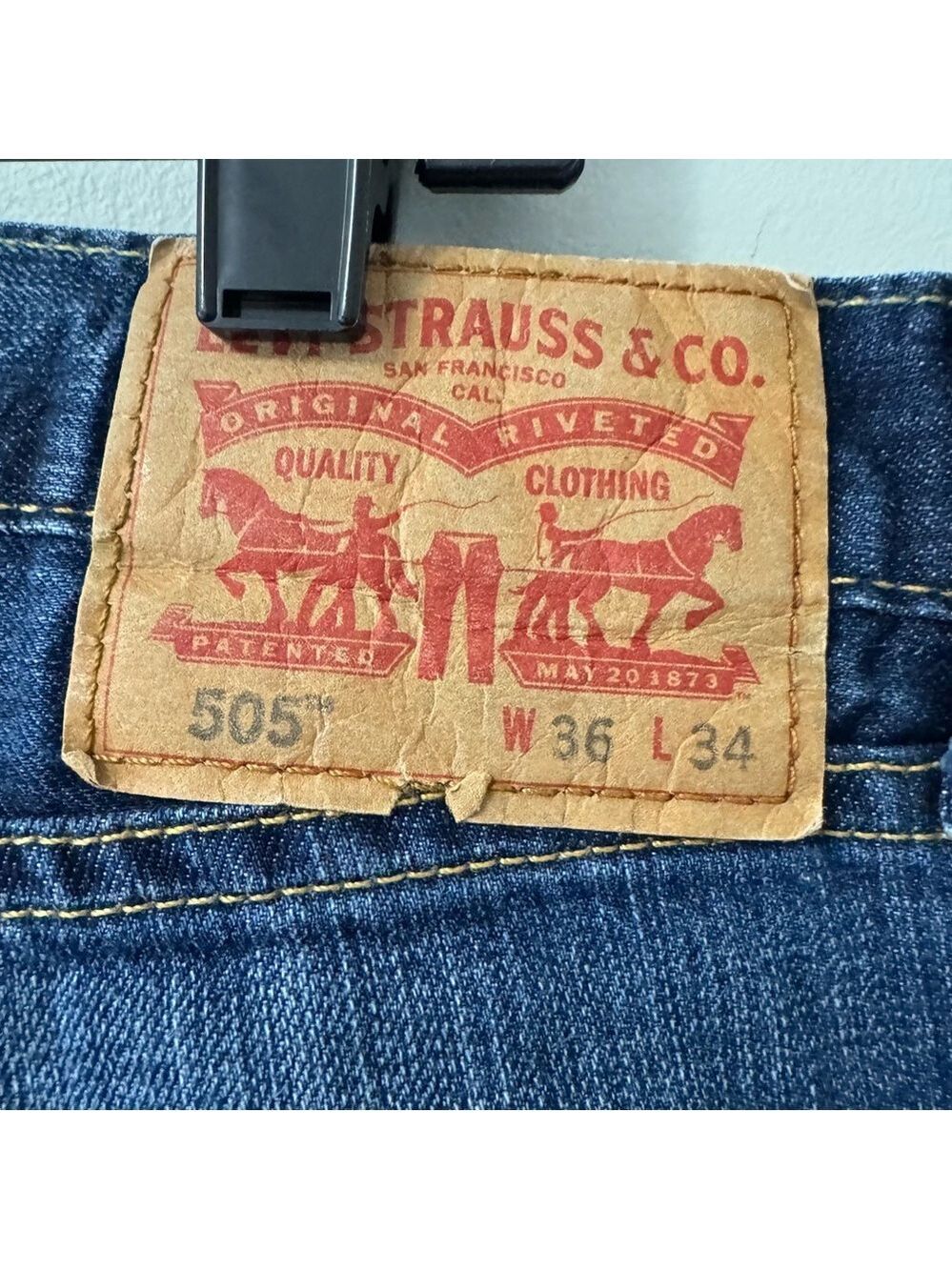 Levi's 505 Classic Indigo Straight Jeans SiZe 36x32
